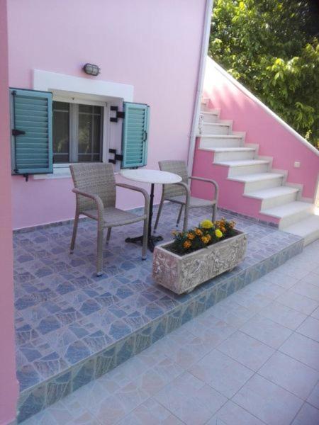 Zeus And Hera Apartments Никиана Экстерьер фото